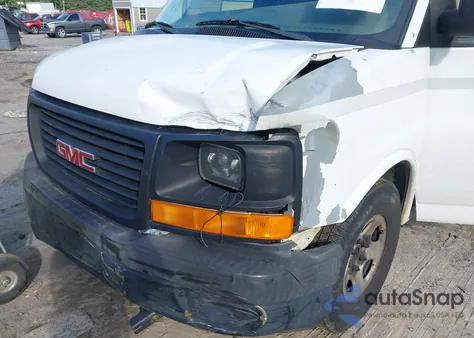 2005 GMC Savana Standard из США, поврежденный, VIN 1GTFG15X851264957